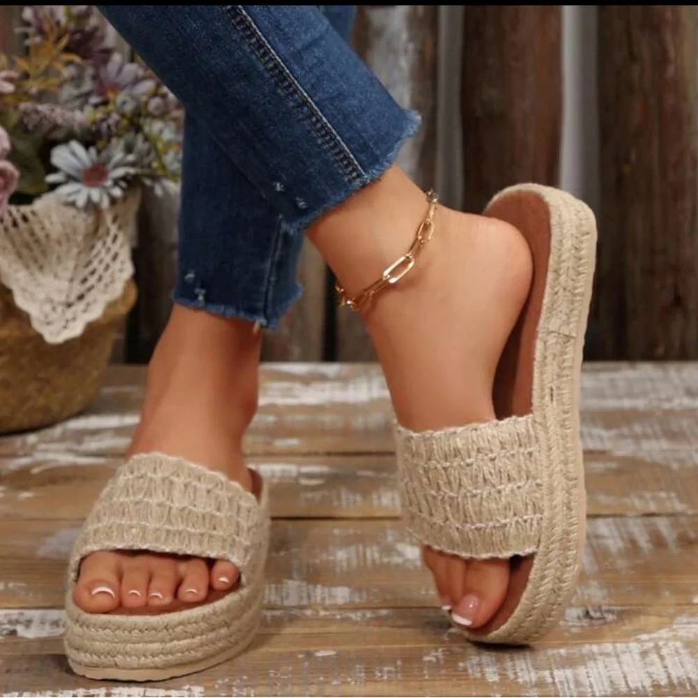 Women's Cream Woven Slide Sandals
